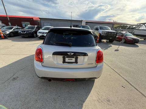 2016 MINI Hardtop 2 Door Cooper