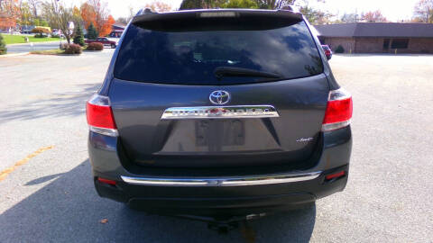 2012 Toyota Highlander SE