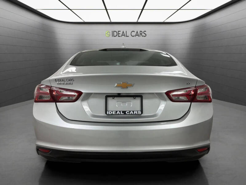 2021 Chevrolet Malibu LT