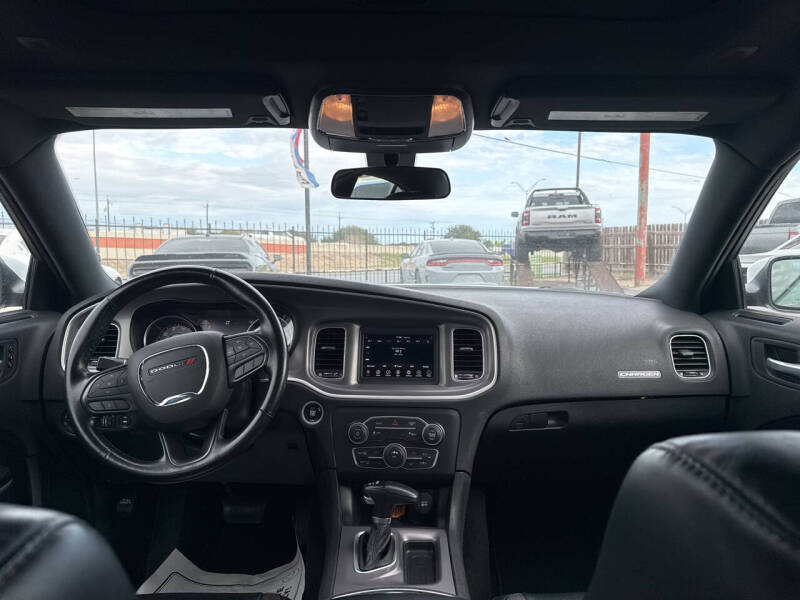 2022 Dodge Charger SXT