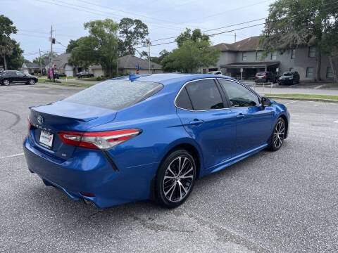 2019 Toyota Camry SE