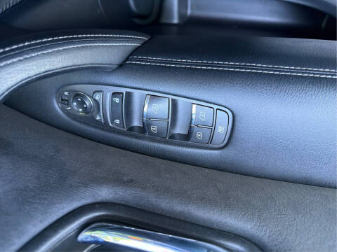 2017 Nissan Armada SV