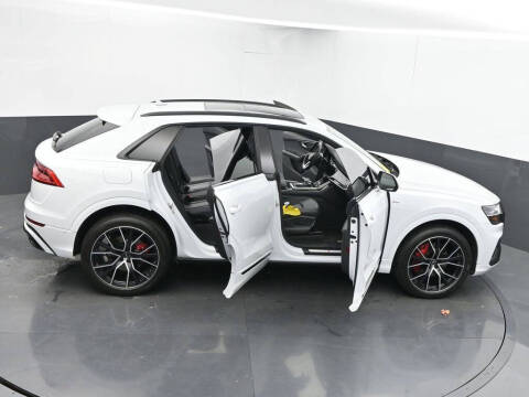 2022 Audi Q8 quattro Premium Plus 55 TFSI