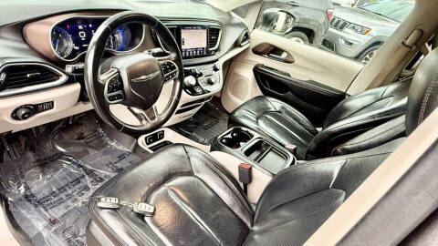 2018 Chrysler Pacifica Touring L