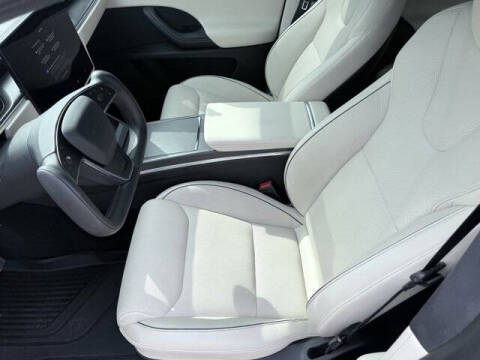2023 Tesla Model X Plaid