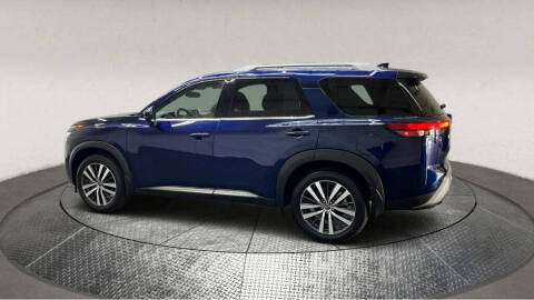 2022 Nissan Pathfinder Platinum