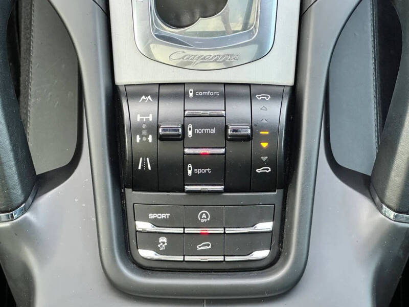 2013 Porsche Cayenne