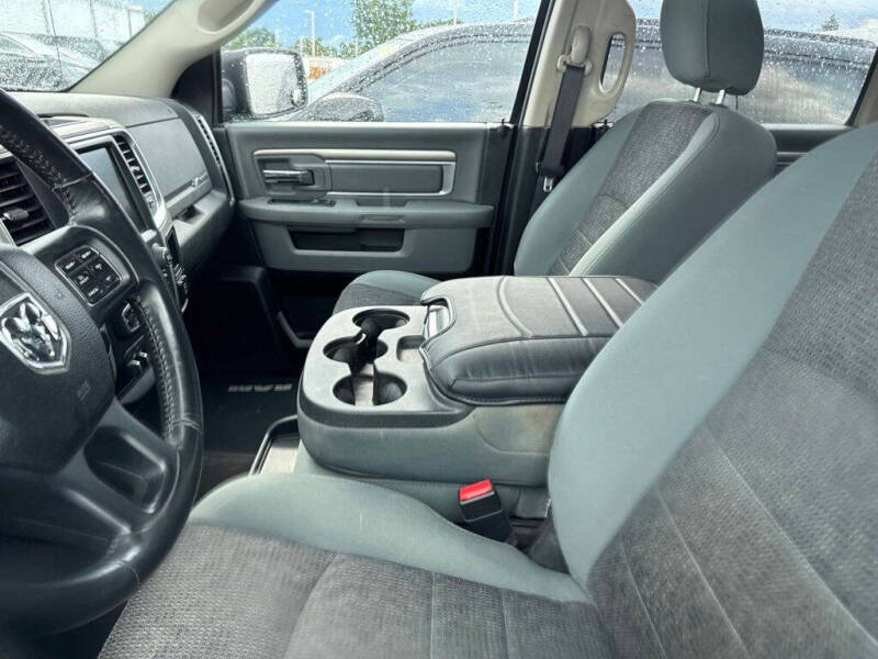 2016 RAM 1500 Big Horn