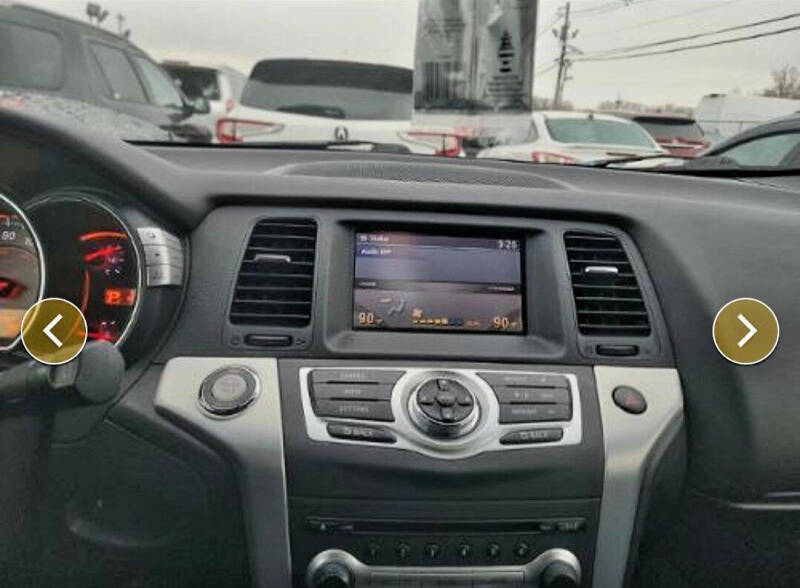 2009 Nissan Murano LE