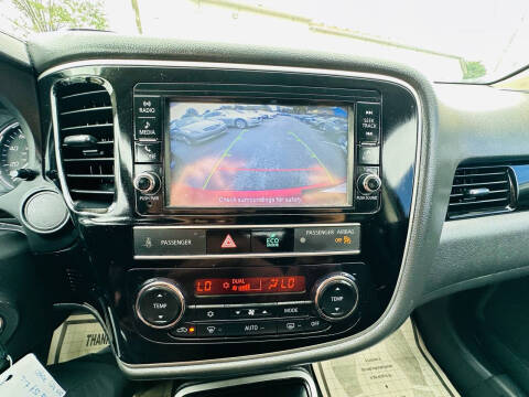 2019 Mitsubishi Outlander ES