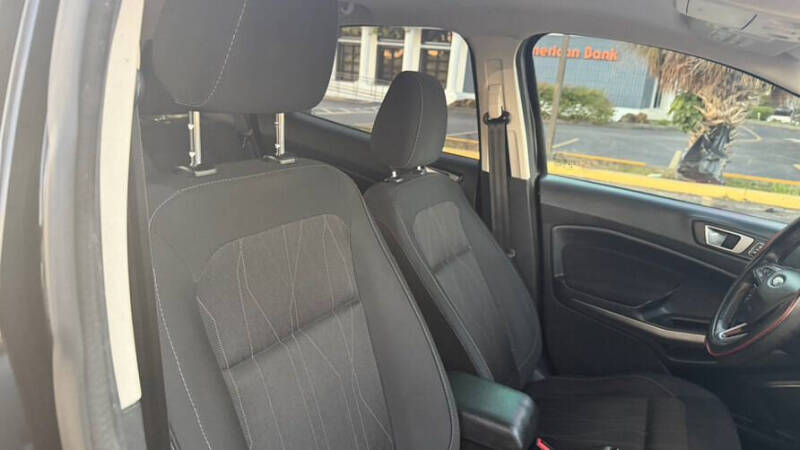 2020 Ford EcoSport SE