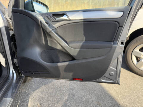 2012 Volkswagen Golf 2.5L PZEV