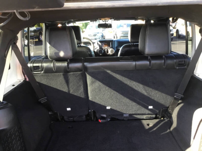 2018 Jeep Wrangler JK Unlimited Willys Wheeler