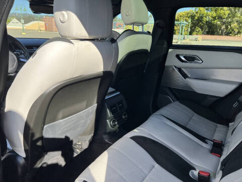 2019 Land Rover Range Rover Velar P250 R-Dynamic SE