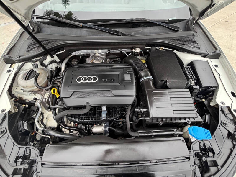 2015 Audi A3 2.0T quattro Prestige