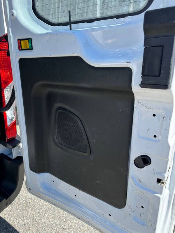 2023 Ford E-Transit