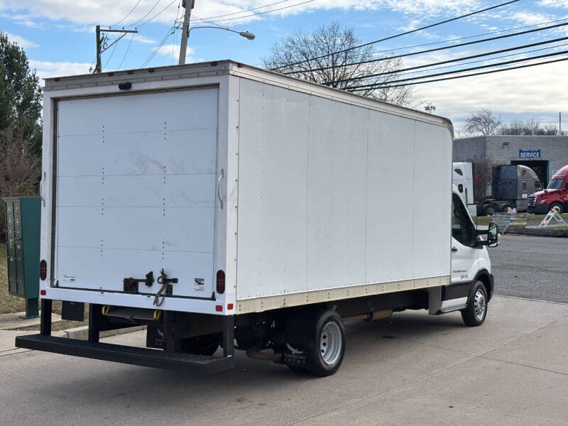 2020 Ford Transit Chassis Cab Base photo 7