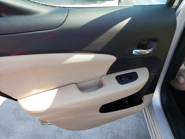 2011 Dodge Avenger Express