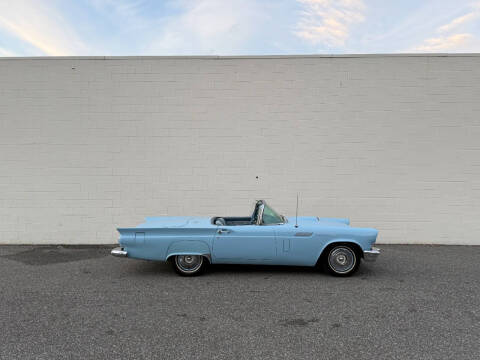 1957 Ford Thunderbird