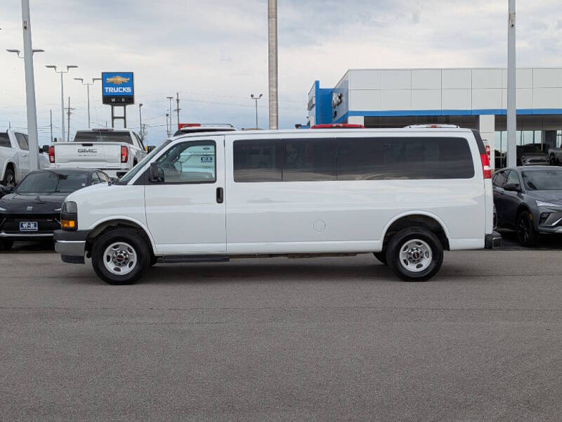 2023 GMC Savana LT 3500