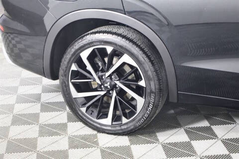 2024 Mitsubishi Outlander PHEV SEL Platinum Edition