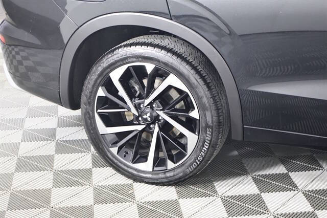 2024 Mitsubishi Outlander PHEV SEL Platinum Edition