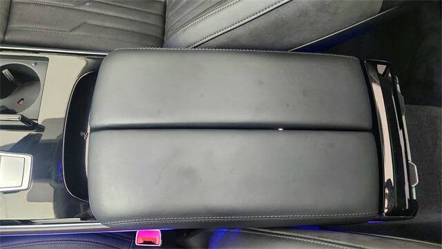 2022 Audi A8 L quattro 55 TFSI