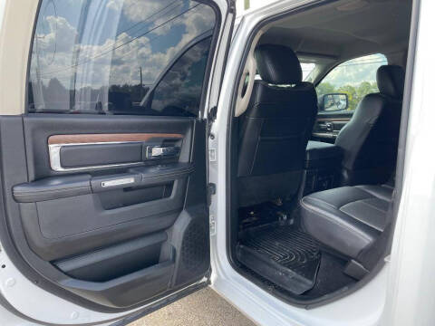 2017 RAM 1500 Laramie