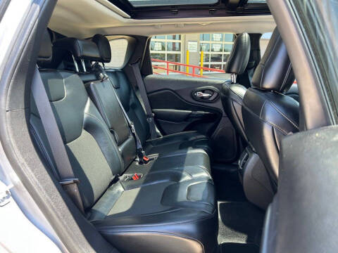 2021 Jeep Cherokee Altitude