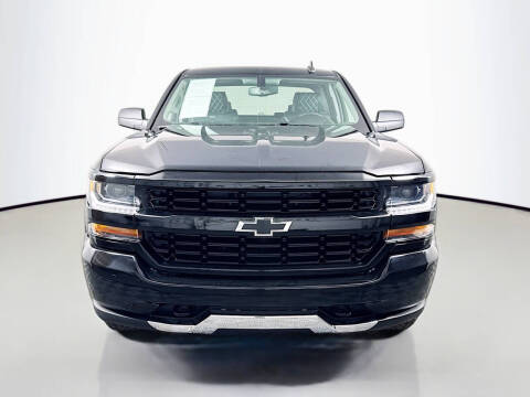 2018 Chevrolet Silverado 1500 Custom