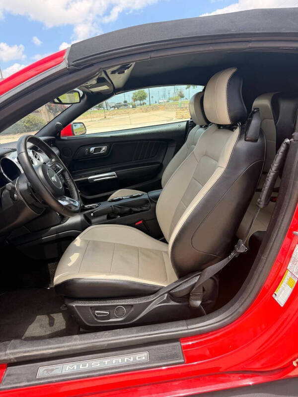 2017 Ford Mustang EcoBoost Premium
