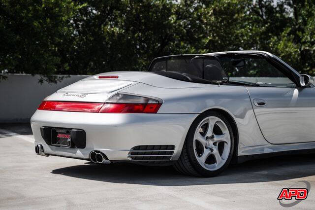 2004 Porsche 911 Carrera 4S