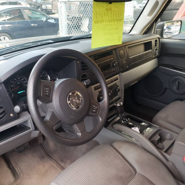 2007 Jeep Commander Sport