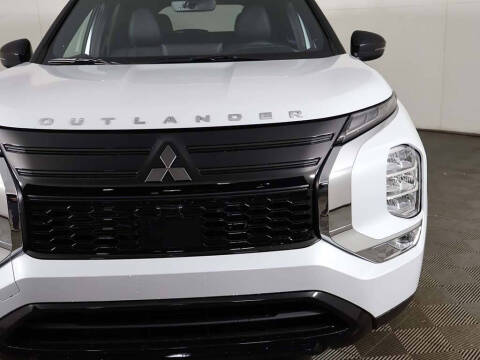 2026 Mitsubishi Outlander LE