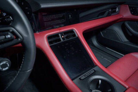 2021 Porsche Taycan Turbo