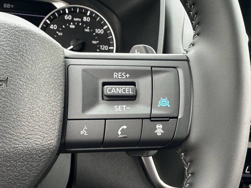 2026 Nissan Rogue SV