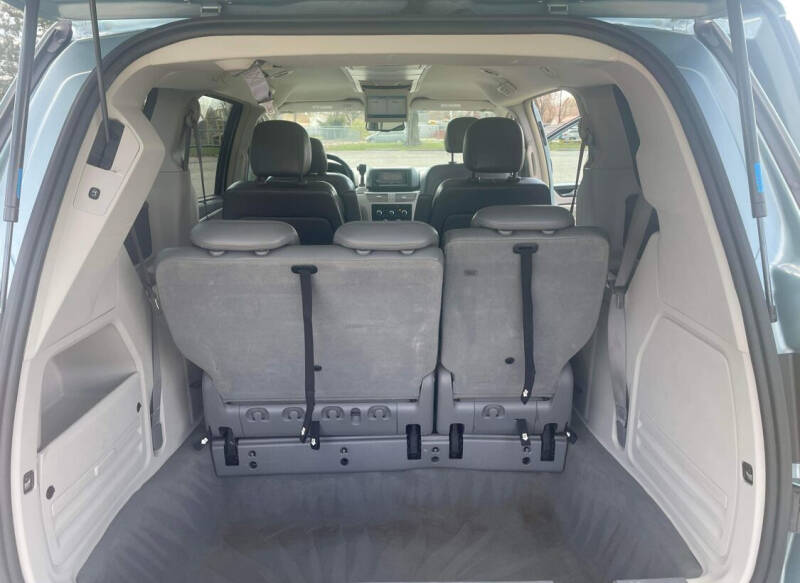 2010 Volkswagen Routan