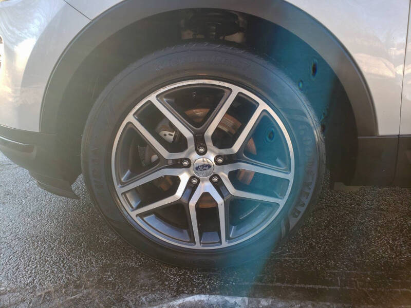 2018 Ford Explorer Sport