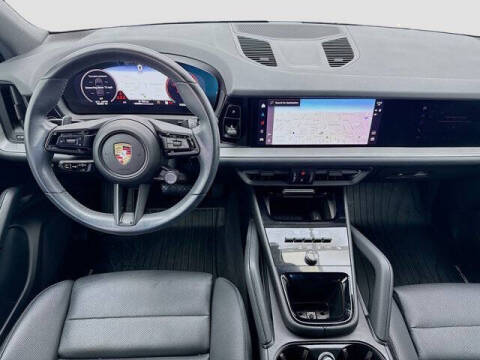 2024 Porsche Cayenne