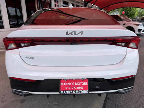 2022 Kia K5