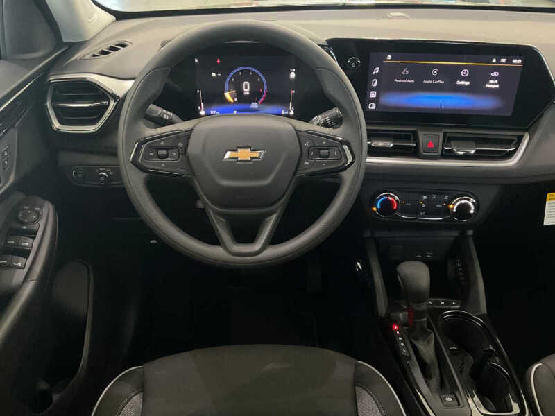 2025 Chevrolet TrailBlazer LS