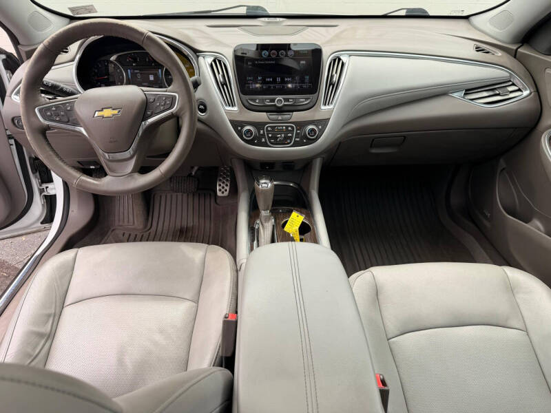 2017 Chevrolet Malibu Premier
