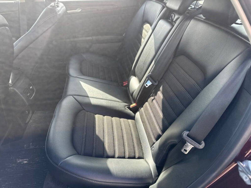 2018 Ford Fusion SE