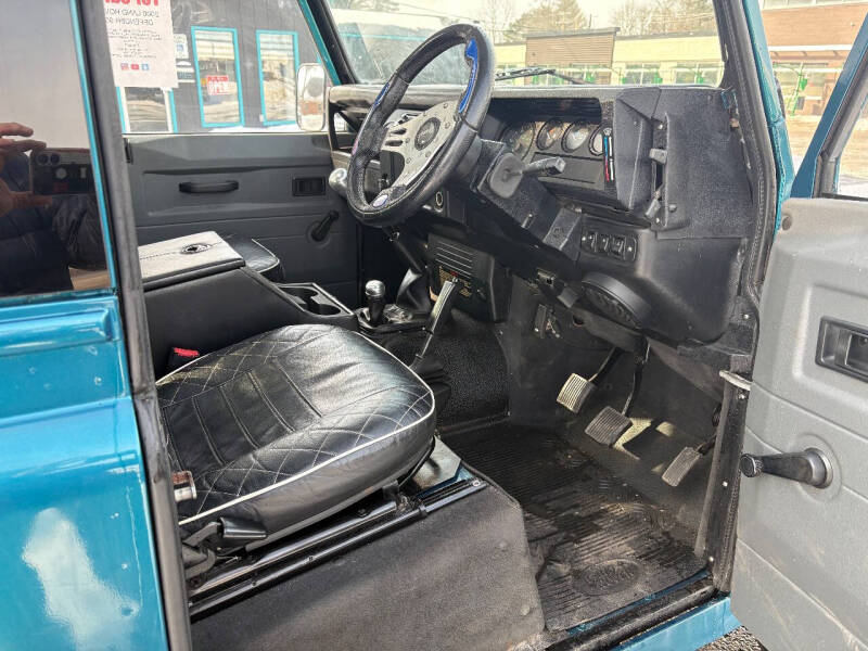 2000 Land Rover Defender