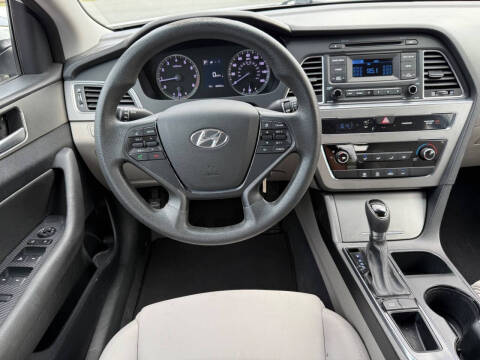 2015 Hyundai Sonata SE