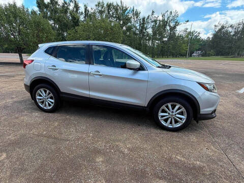2017 Nissan Rogue Sport S