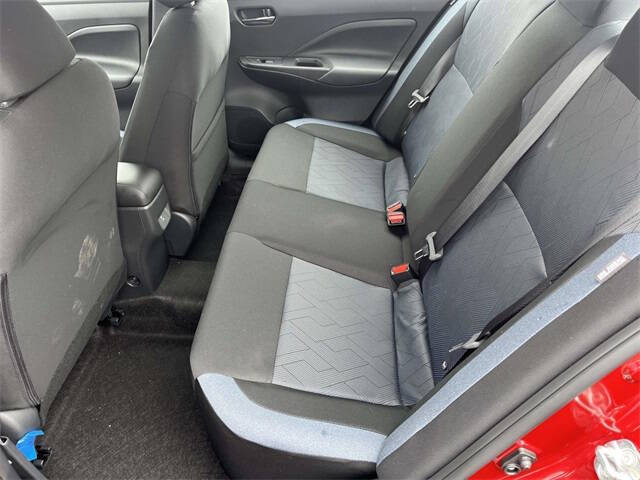 2025 Nissan Versa SV