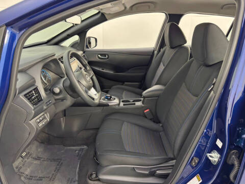 2025 Nissan LEAF S