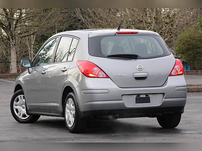 2012 Nissan Versa 1.8 S