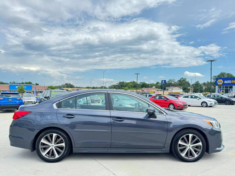 2017 Subaru Legacy 3.6R Limited